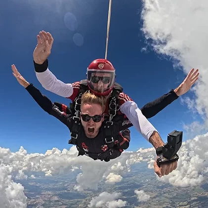 Salto Duplo de Paraquedas em Boituva